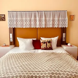 Bei Tante Alma Hotel